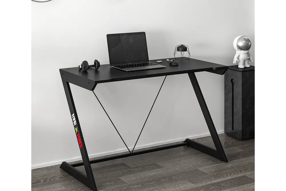 Zoned Metal Ayaklı Gaming Oyuncu Masası, Siyah