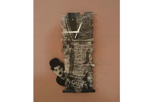 Cahrlie Chaplin Wall Dekoratif Sarkaçlı Duvar Saati