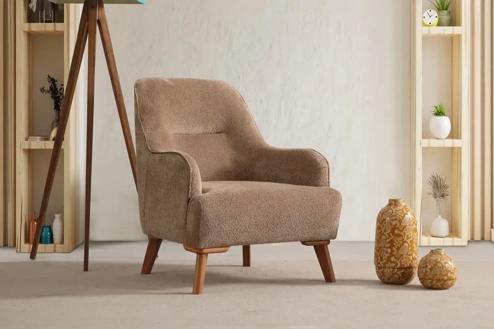 Lora Berjer, Showroomdan Kumaş Değişimli