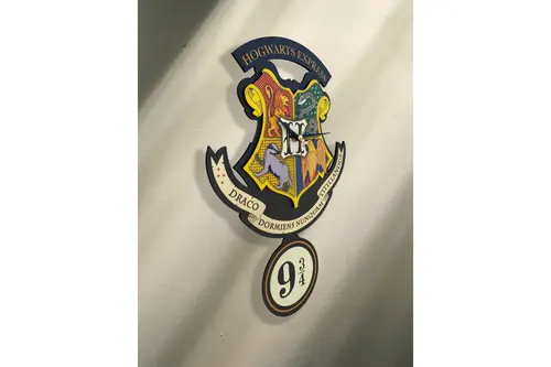 Hogwarts Express Dekoratif Sarkaçlı Duvar Saati